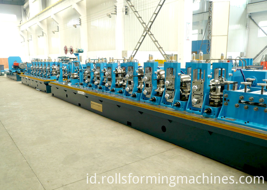 pipa besi pipa dilas pabrik welded pipe iron tube mill